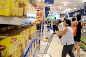 Procon de Maringá fez uma pesquisa de preços dos produtos natalinos em sete supermercados da cidade